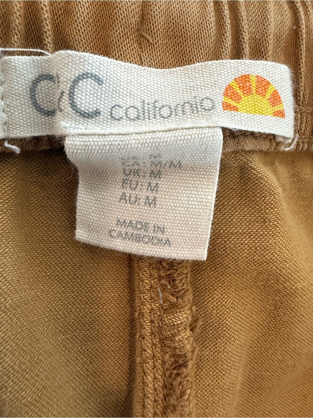 C&C California Tan/Camel Lyocell Cargo Pants Size M Drawstring Utility Pockets - Picture 6 of 7